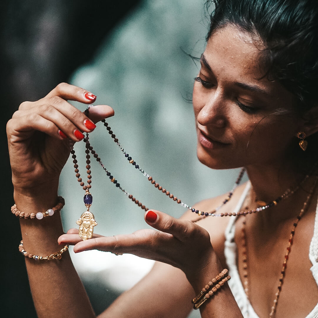 Avani (goldbrass) 8