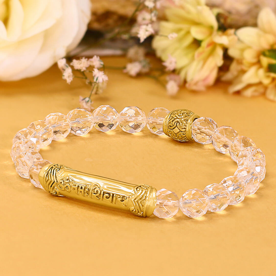 Om-Namah-Shivaya-Crystal-Sanskrit-bracelet-(gold)-3