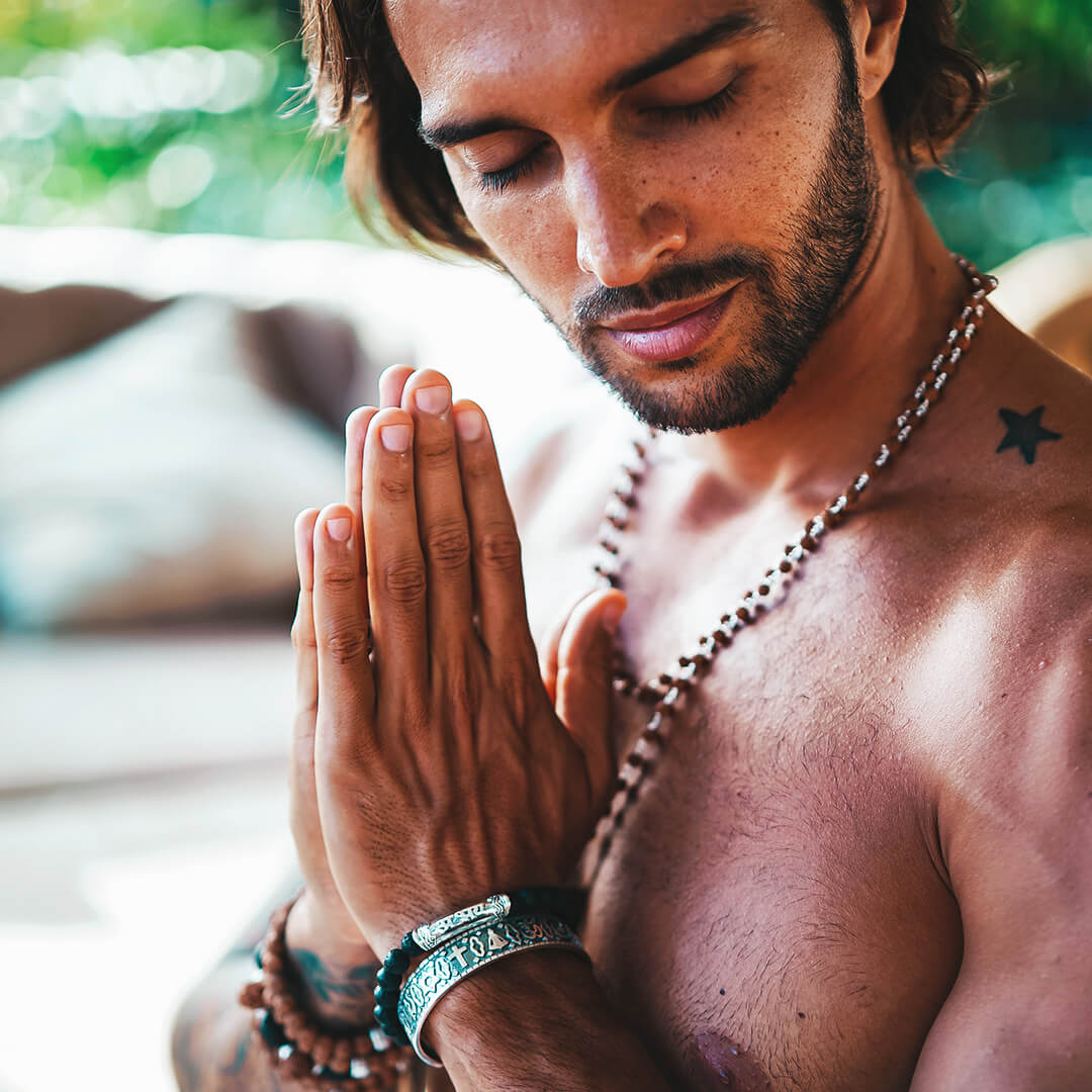 FEARLESS Sanskrit Lava Bracelet (silver brass) 4