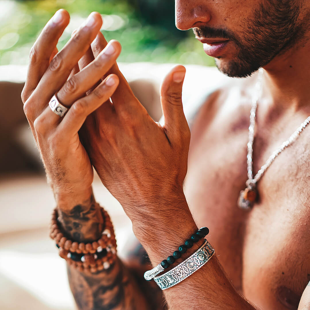 FEARLESS Sanskrit Lava Bracelet (silver brass) 5