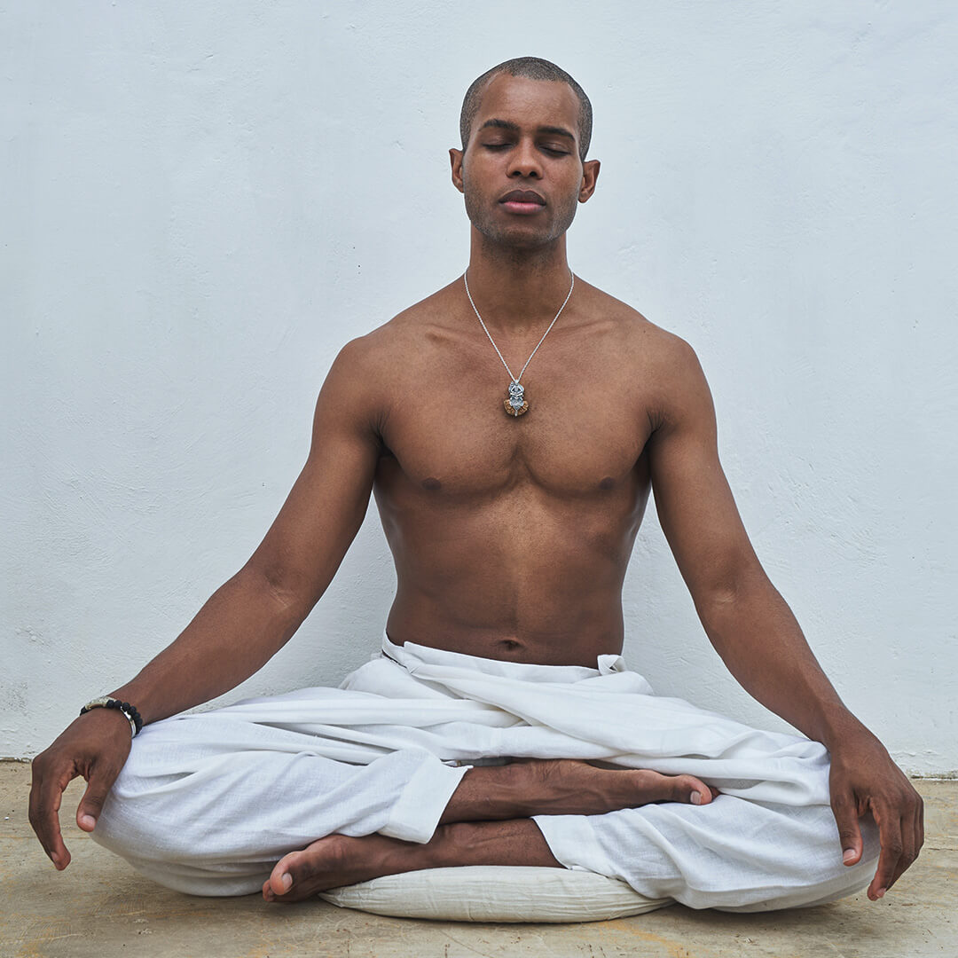 FEARLESS Sanskrit Lava Bracelet (silver brass) 6