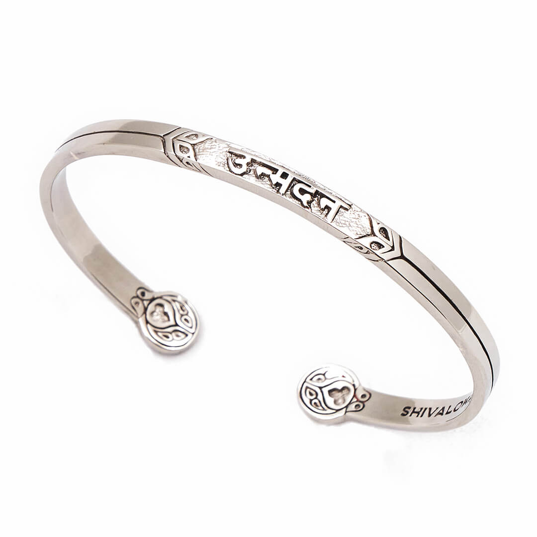 Unmandana Mantra Cuff Bracelet (Silver Brass) 1