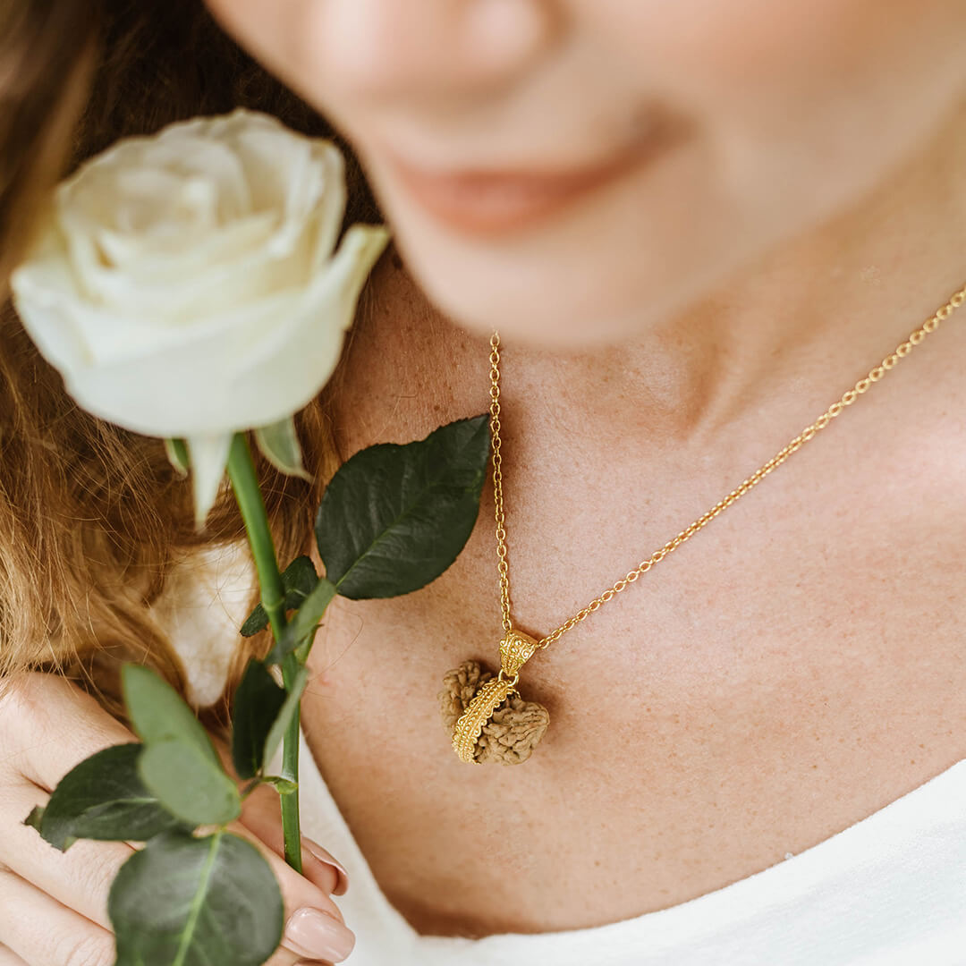 Transformation – 1 Mukhi (Half-moon) (gold) 5