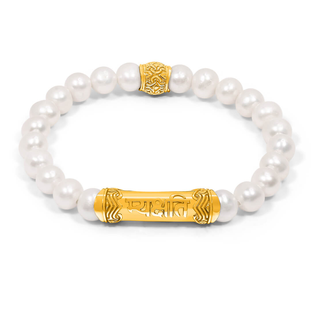 Be Present Pearl Mantra Bracelet (gold) 1